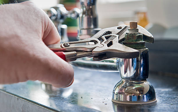 Best Basement water damage restoration  in Dubuque, IA